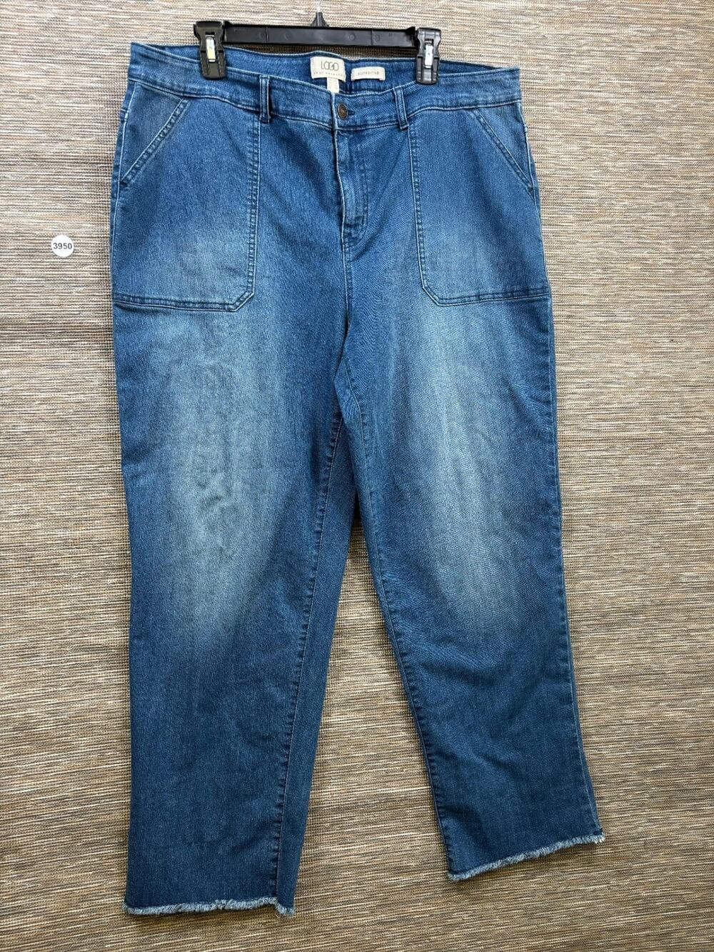 LOGO by Lori Goldstein Petite Boyfriend Jean with Fray Hem Medium Wash Size 20W
